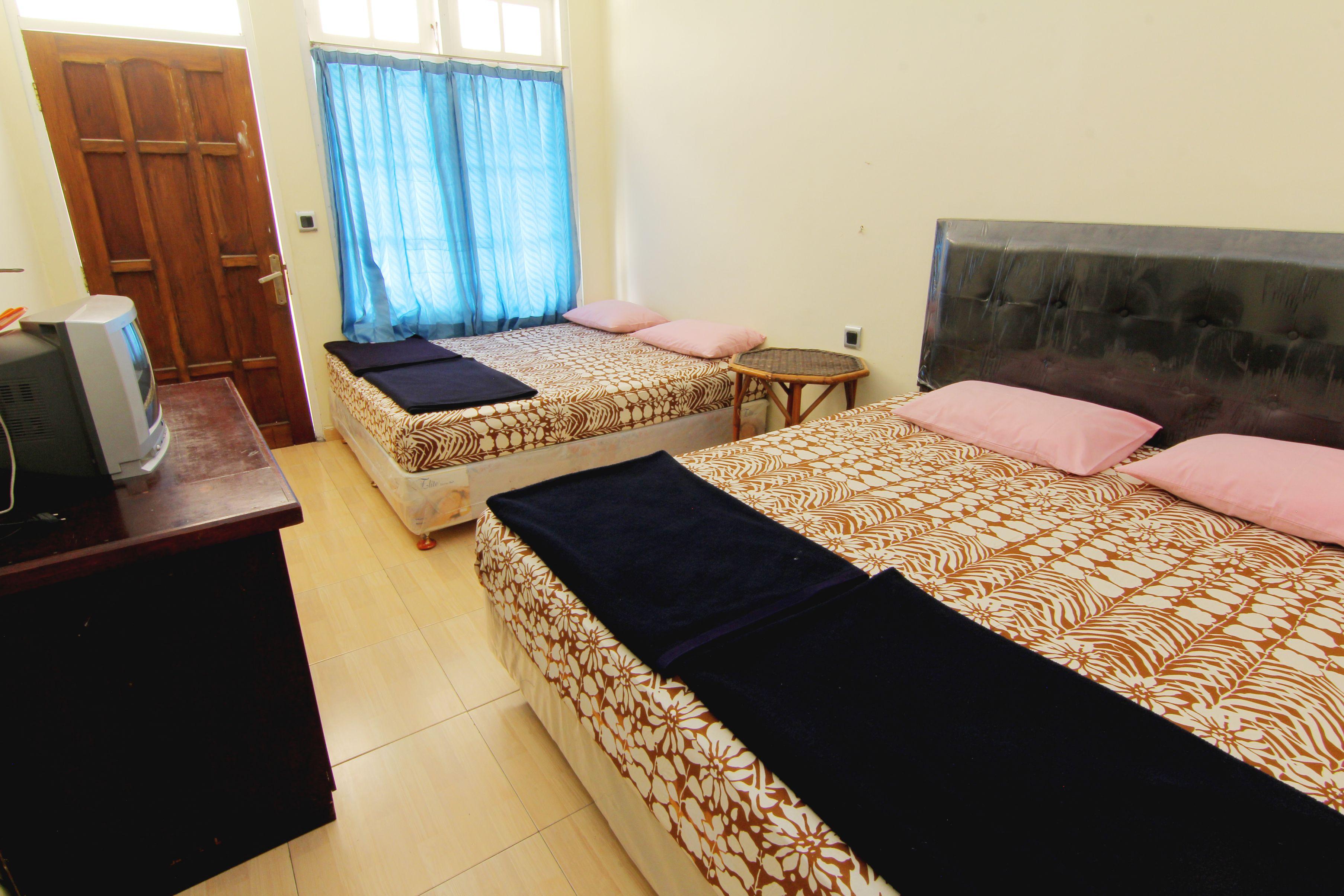 Hotel Wijaya 3 卡里乌昂 外观 照片